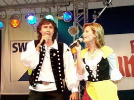 Die Freunde der Volksmusik kamen in Steinach voll auf ihre Kosten