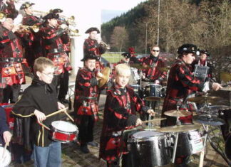 Freiluftkonzert der Guggenmusiker