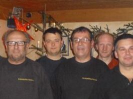 Kanoniere mit gemütlichem Hock