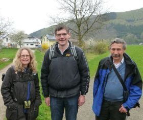 Zweite Staudenknöterich-Aktion des Schwarzwaldvereins und des Landschafterhaltungsverbands Ortenaukr