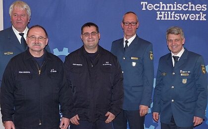 THW ehrt beim Neujahrsempfang Mitglieder, Feuerwehrkameraden und Bürgermeister Heizmann