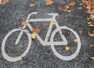 Radfahrer schwer verletzt
