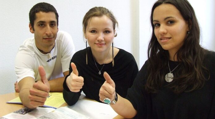 Ausbildung braucht Sprache – Neues Kursangebot startet im Juli