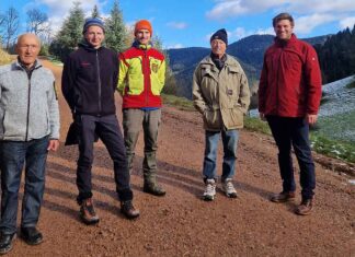 Ortenaukreis stellt über fünf Kilometer neue Waldwege in Gutach fertig