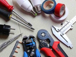 Reparieren statt Wegwerfen – viele Repair Cafés auch im Sommer aktiv
