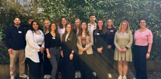 Start ins Berufsleben: 14 Absolventen verstärken das Landratsamt Ortenaukreis